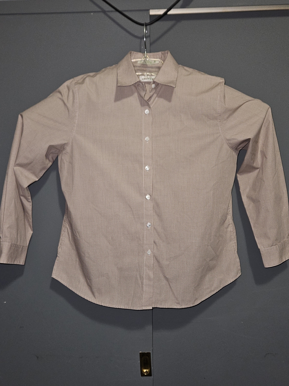 Orvis Women's Button-Down Shirt in Tan Size 16